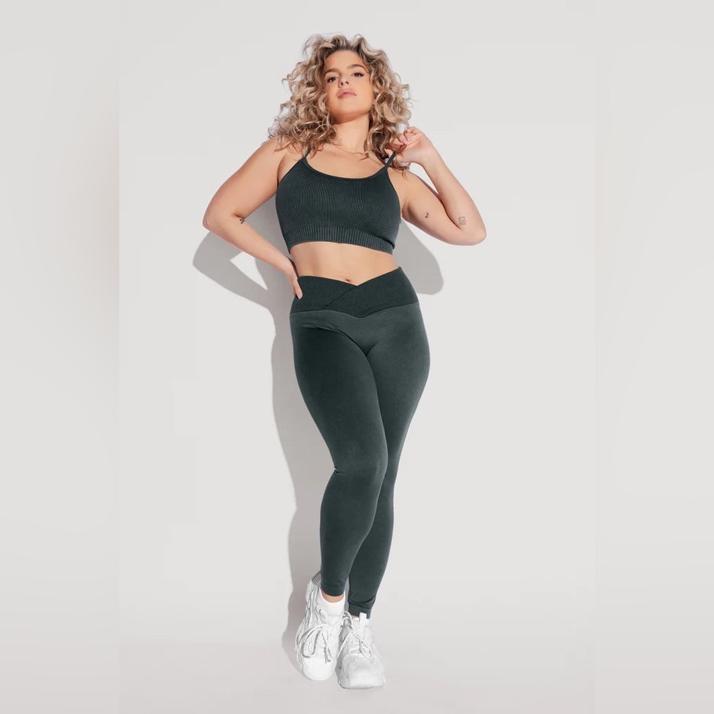 POPFLEX Crisscross Hourglass® Seamless Legging - Magical Forest